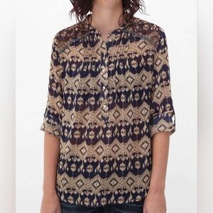 🌈Roar Electric Desert Doll Henley Top